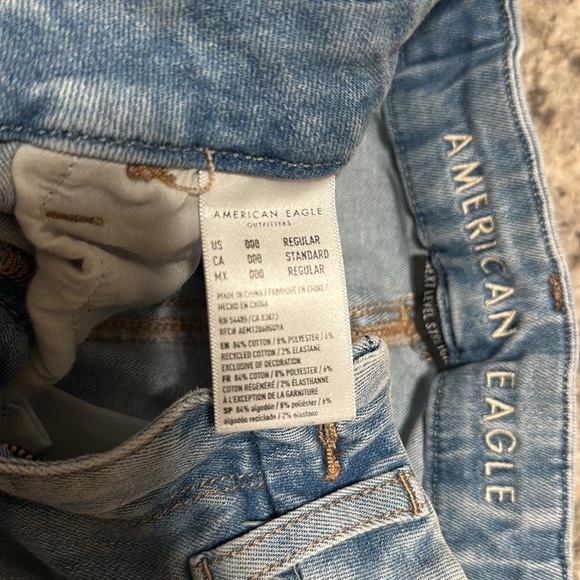 Jeans - Picture 3 of 4